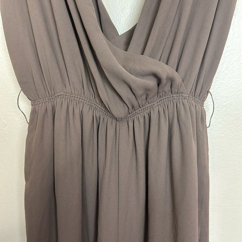 Aritzia Babaton Maximillian Wide Leg V-Neck Culotte Jumpsuit in Taupe - Picture 9 of 12